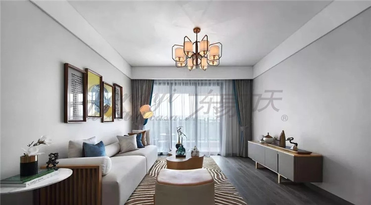 東易力天裝飾引領(lǐng)2018吊頂新風(fēng)尚，如此裝，更潮美