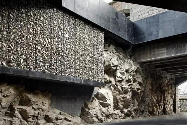 鄭州裝修公司哪家好 地上太擁擠，7個(gè)必看的地下建筑設(shè)計(jì)案例